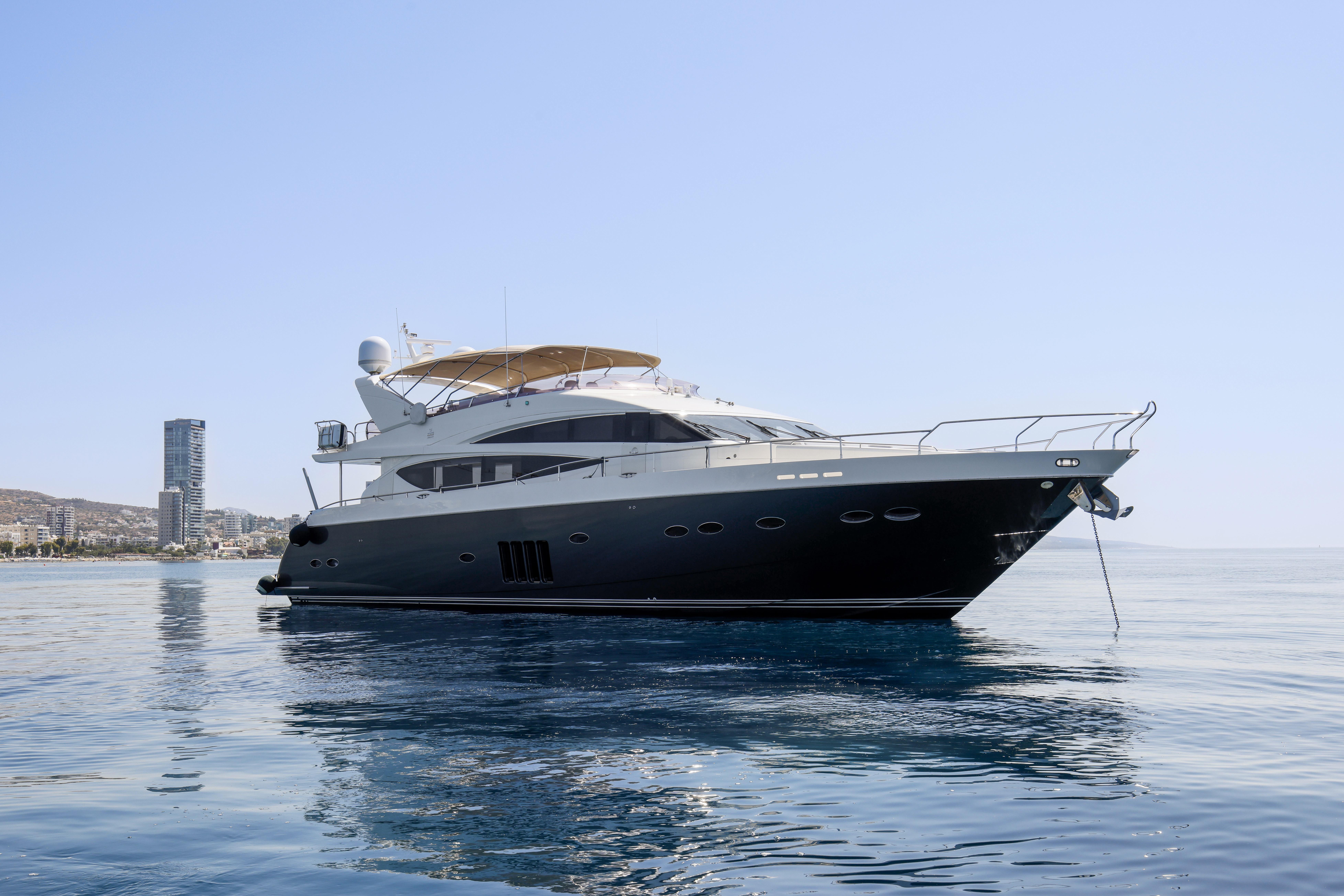 Angelina Exterior (8)