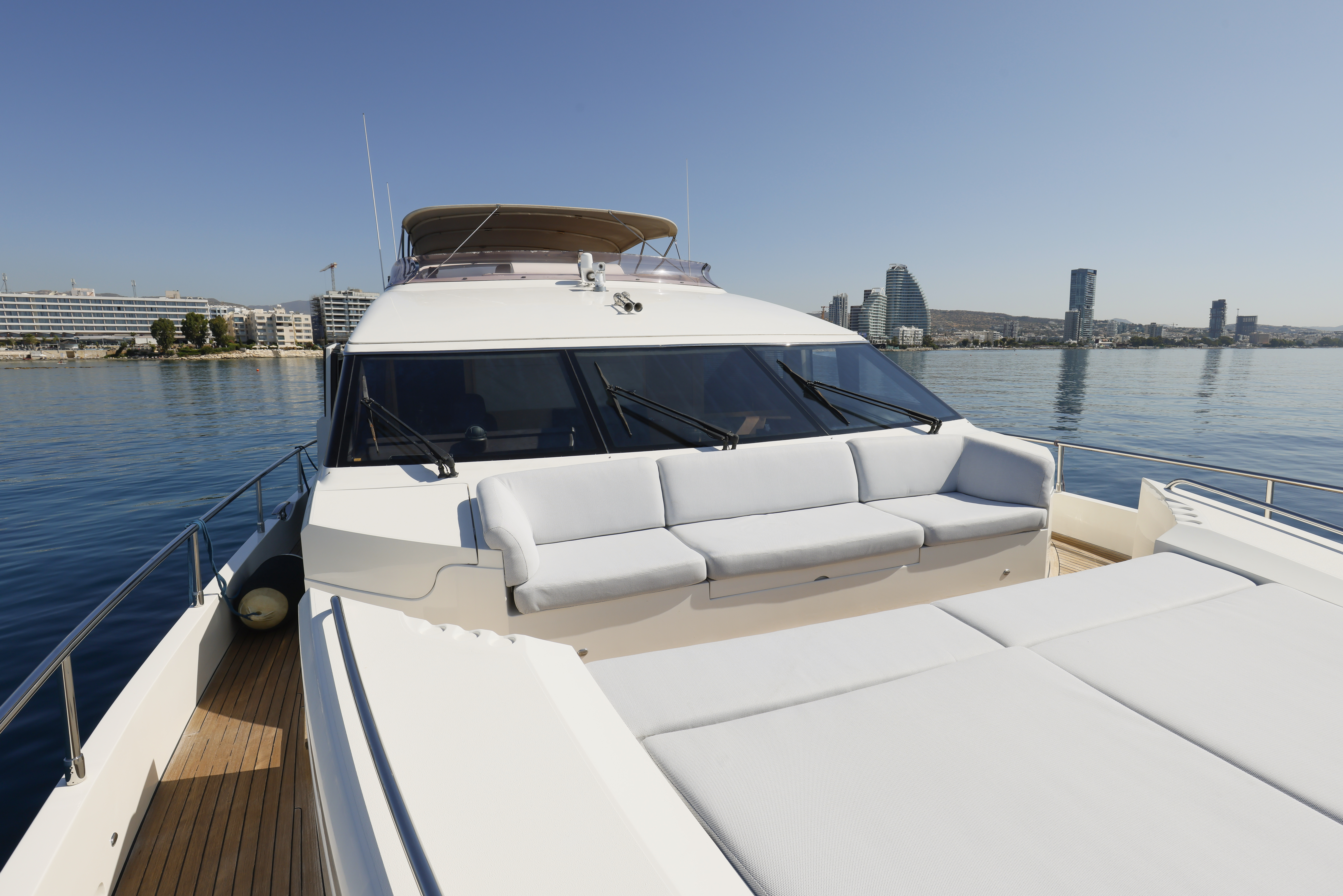 Angelina foredeck (3)