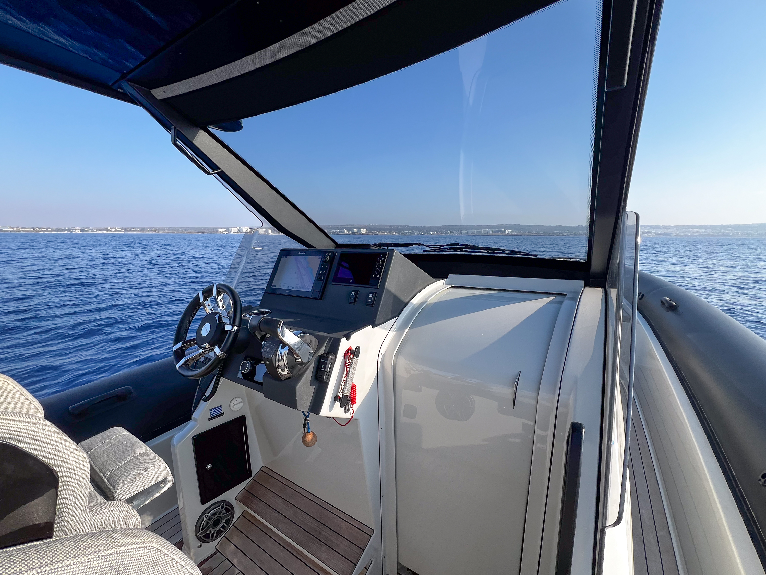 20250916_052638927_iOS